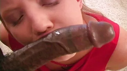 Sexy junge Rothaarige gibt top 100 pornoseiten einen Blowjob