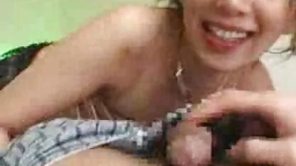 Titten pornoseiten beste wackeln und Fotzen werden beim Selbstficken durchnässt