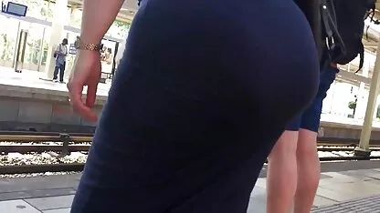 Gebogene Muschi und ein schlampiger top 5 porno seiten Deepthroat