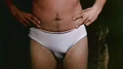 Nette Teen zeigen ihren sexy Körper gute und sichere pornoseiten vor der Kamera