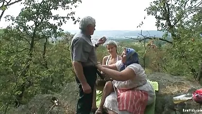 französisches die besten poroseiten Mädchen mit Brille