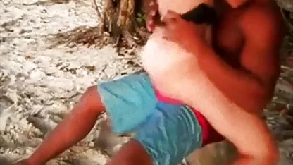Natürliche freie pornseiten Rothaarige MILF Sonate